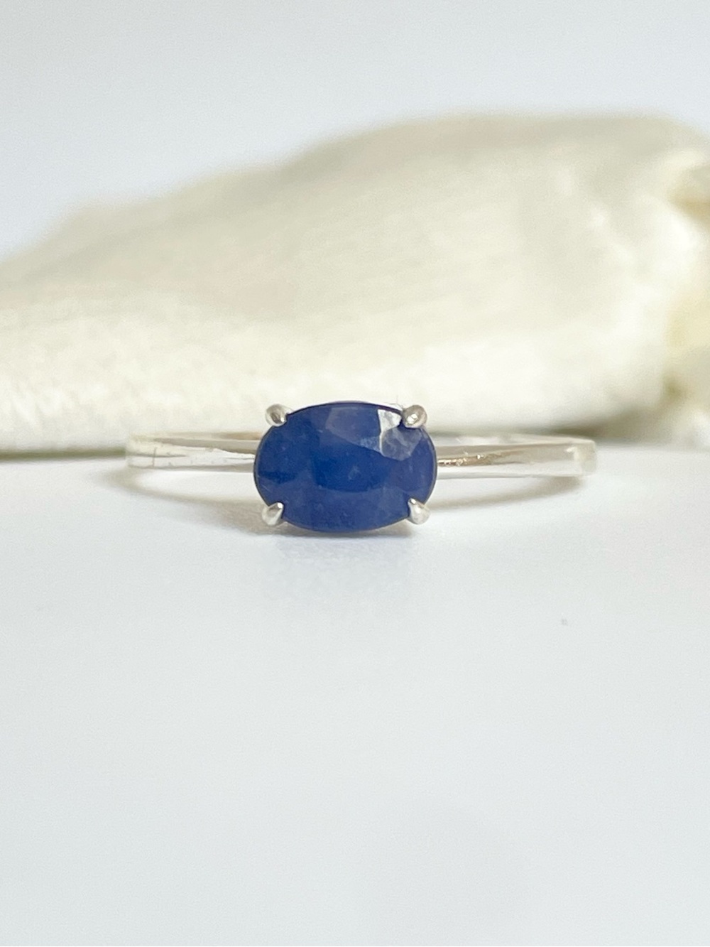 925 Sterling Silver natural Blue Sapphire Ring! Us:  9 “Royal Delicacies”